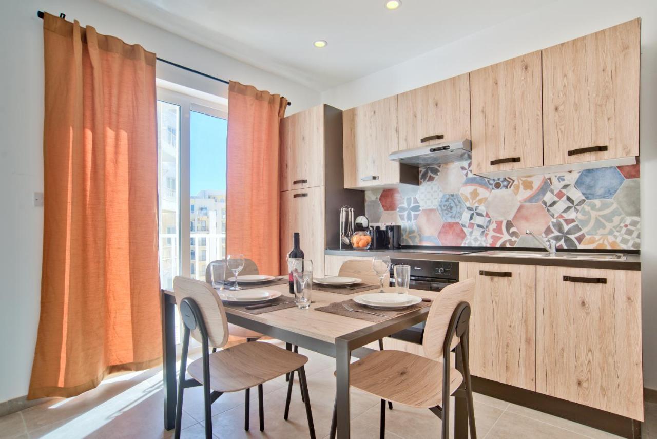 Sliema 2-Bedroom Central Apartments And Penthouse With Jacuzzi מראה חיצוני תמונה